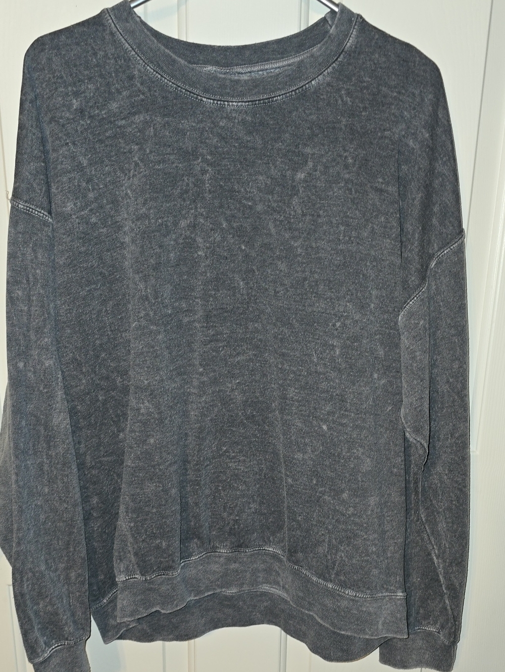 Women's Washed Charcoal Pullover Sweatshirt